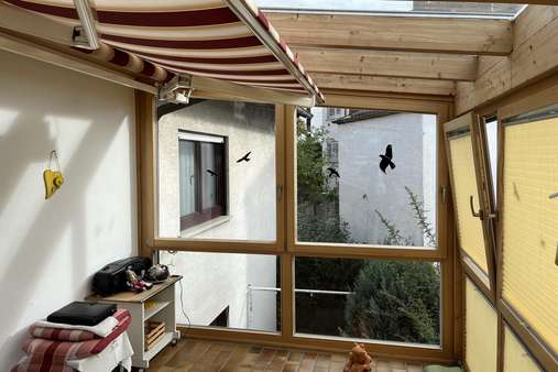 Wintergarten Wintergarten - Zweifamilienhaus in 78532 Tuttlingen mit 181m² kaufen