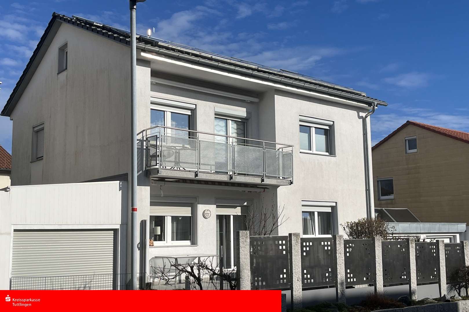 Straßenansicht - Zweifamilienhaus in 78647 Trossingen mit 144m² kaufen