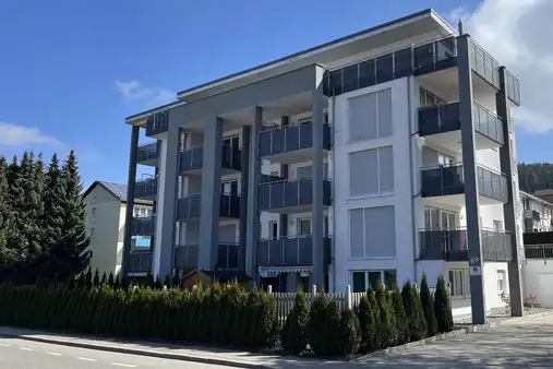 2-Zimmer-Wohnung mit Doppelgarage in Tuttlingen