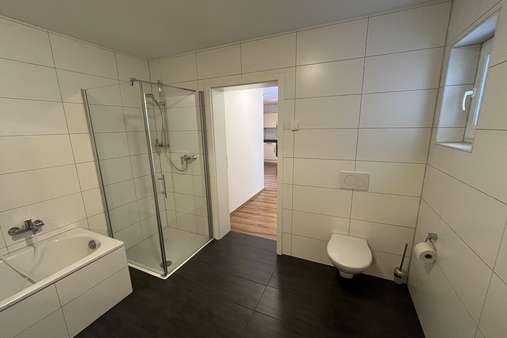 Bad Bad - Etagenwohnung in 78532 Tuttlingen mit 64m² kaufen