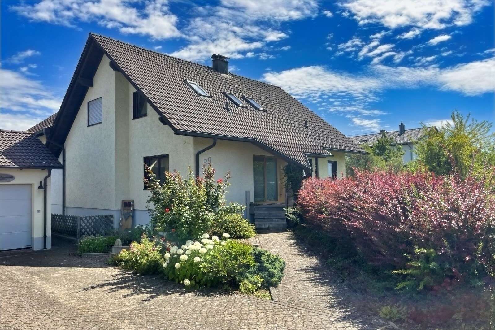 Eingangsbereich Eingangsbereich - Einfamilienhaus in 78579 Neuhausen mit 178m² kaufen