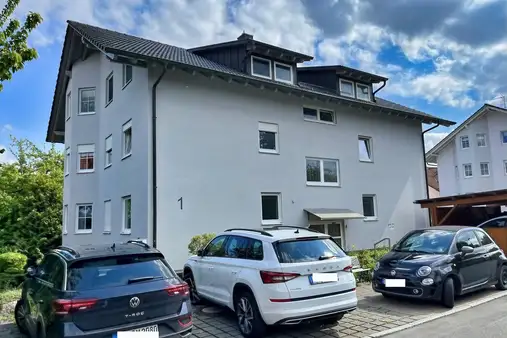 8-Familienhaus vollvermietet zur KAPITALANLAGE in Emmingen-Liptingen