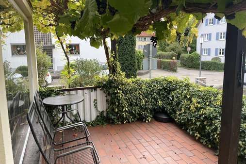 Balkon überdacht mit Pergola Balkon überdacht mit Pergola - Doppelhaushälfte in 78532 Tuttlingen mit 100m² kaufen