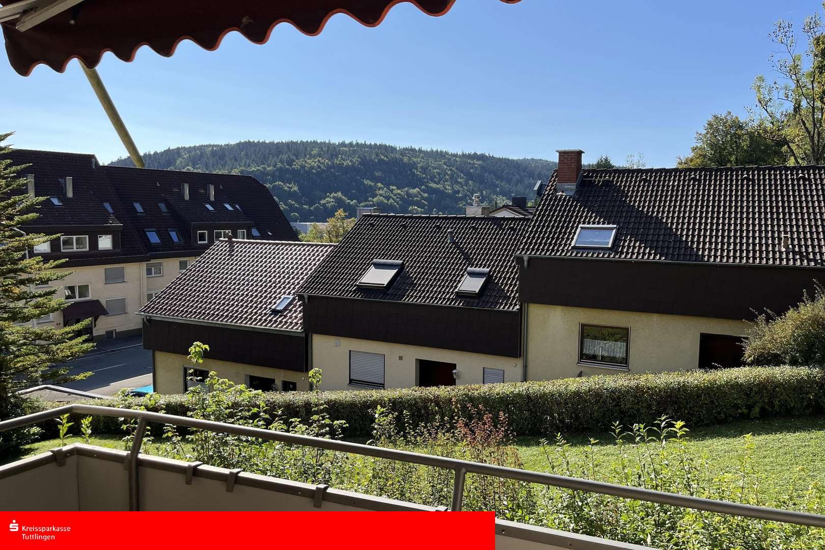 Ausblick vom Balkon - Etagenwohnung in 78532 Tuttlingen mit 93m² kaufen