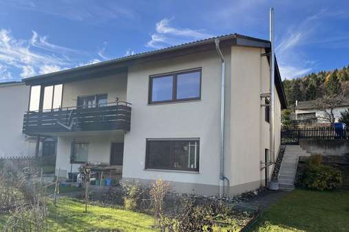 Blick vom Garten Blick vom Garten - Einfamilienhaus in 78532 Tuttlingen mit 140m² kaufen