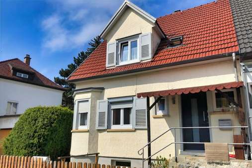 Außenansicht - Doppelhaushälfte in 78647 Trossingen mit 81m² kaufen