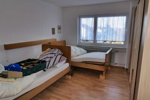 Schlafzimmer - Etagenwohnung in 78647 Trossingen mit 70m² kaufen