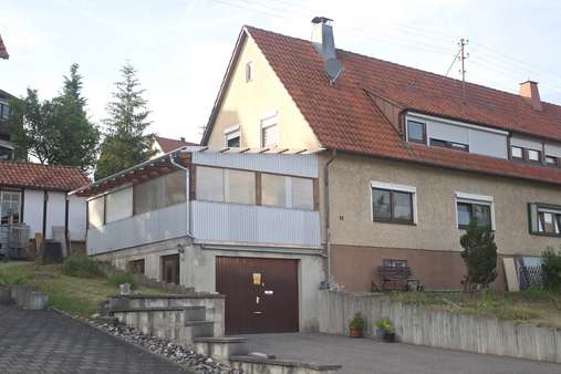 Vorderansicht Vorderansicht - Doppelhaushälfte in 72519 Veringenstadt mit 104m² kaufen