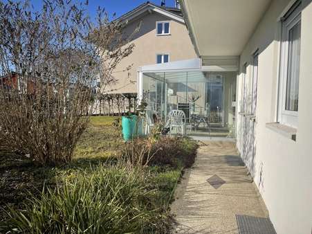 Außenbereich mit Wintergarten - Einfamilienhaus in 72488 Sigmaringen mit 130m² kaufen