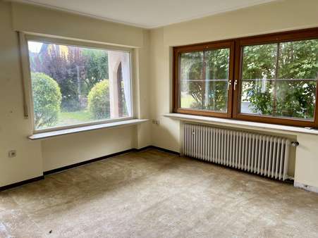 Esszimmer mit Blick in den Garten - Einfamilienhaus in 72474 Winterlingen mit 97m² kaufen