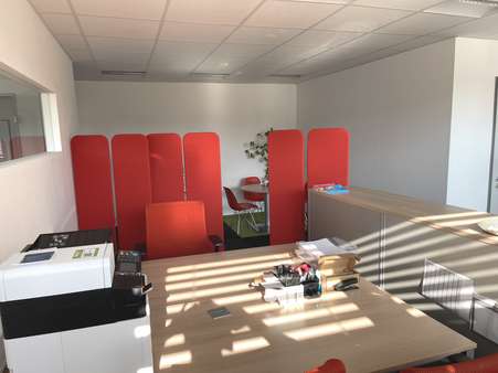 Eingangsbereich mit Empfang Eingangsbereich mit Empfang - Büro in 88348 Bad Saulgau mit 121m² mieten