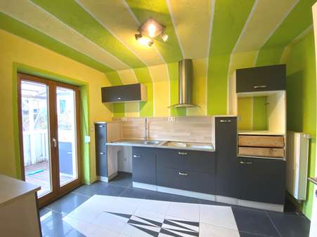 Küche mit Terrassenzugang - Einfamilienhaus in 72488 Sigmaringen mit 145m² kaufen