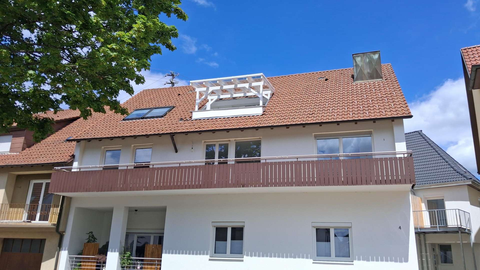 Hausansicht Hausansicht - Dachgeschosswohnung in 72461 Albstadt mit 94m² kaufen