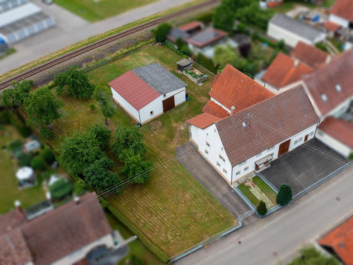 Außenansicht Außenansicht - Einfamilienhaus in 72479 Straßberg mit 160m² kaufen