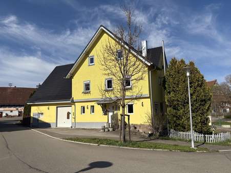 Außenansicht - Bauernhaus in 72348 Rosenfeld mit 110m² kaufen