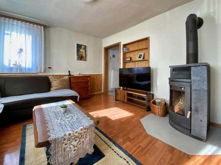 Wohnzimmer - Doppelhaushälfte in 72336 Balingen mit 70m² kaufen