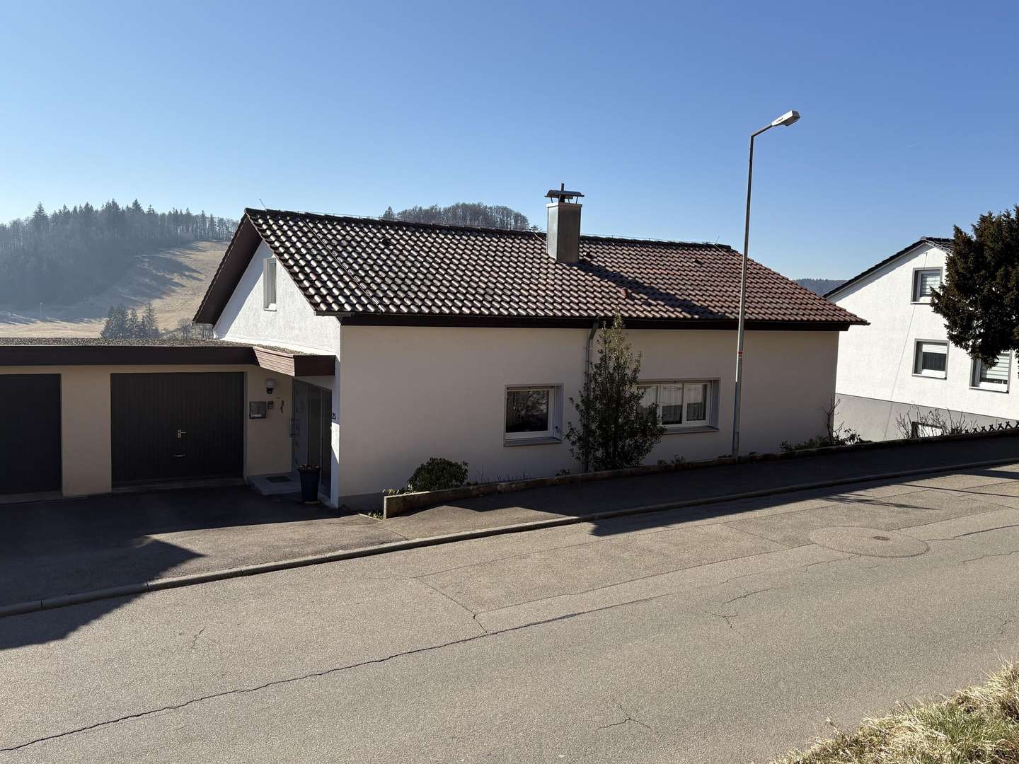 Außenansicht - Einfamilienhaus in 72461 Albstadt mit 148m² kaufen