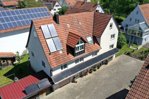 Außenansicht - Zweifamilienhaus in 72379 Hechingen mit 230m² kaufen