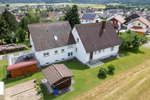 Außenansicht Außenansicht - Zweifamilienhaus in 72401 Haigerloch mit 230m² kaufen