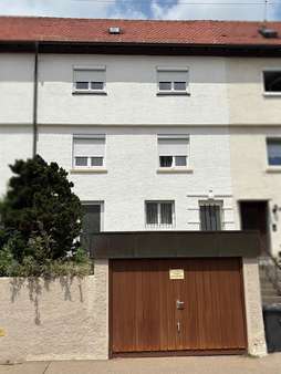 Vorderansicht Vorderansicht - Reihenmittelhaus in 72458 Albstadt mit 80m² kaufen