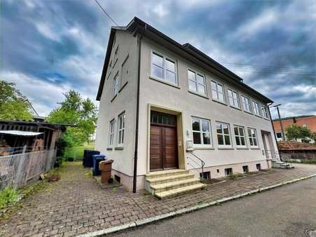 Außenansicht Außenansicht - Mehrfamilienhaus in 72336 Balingen mit 98m² kaufen