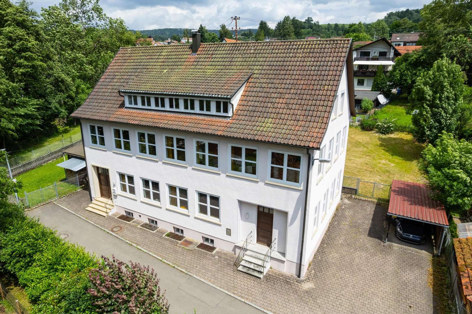 Außenansicht Außenansicht - Mehrfamilienhaus in 72336 Balingen mit 98m² kaufen
