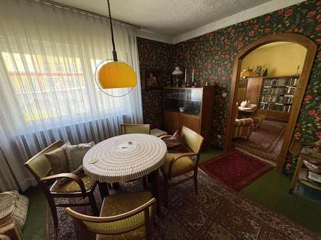 Ess-/Wohnzimmer Ess-/Wohnzimmer - Doppelhaushälfte in 72461 Albstadt mit 70m² kaufen