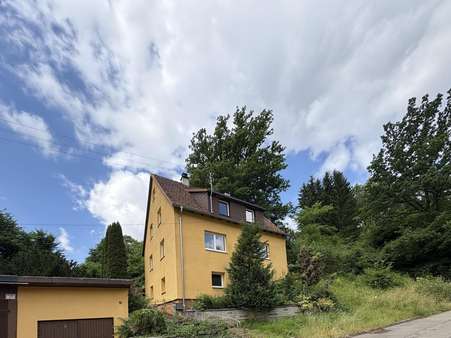 Außenansicht Außenansicht - Einfamilienhaus in 72336 Balingen mit 108m² kaufen