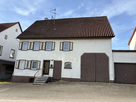 Außenansicht - Bauernhaus in 72351 Geislingen mit 109m² kaufen