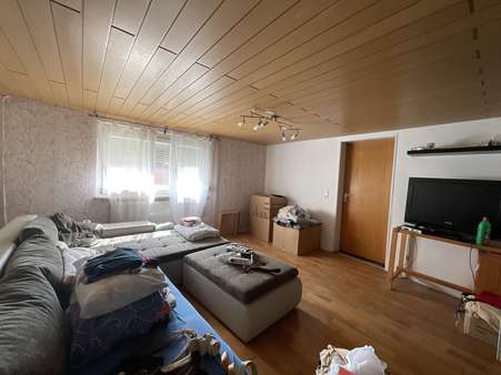 Schlafzimmer 1. OG - Bauernhaus in 72379 Hechingen mit 145m² kaufen