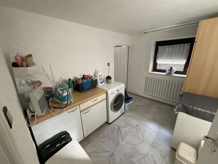 Waschküche UG - Doppelhaushälfte in 72475 Bitz mit 65m² kaufen