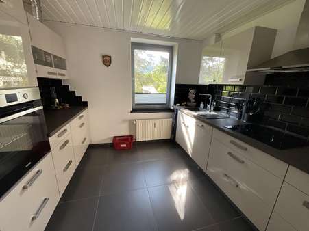 Küche - Erdgeschosswohnung in 72461 Albstadt mit 89m² kaufen