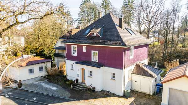 Außenansicht - Einfamilienhaus in 88400 Biberach mit 187m² kaufen
