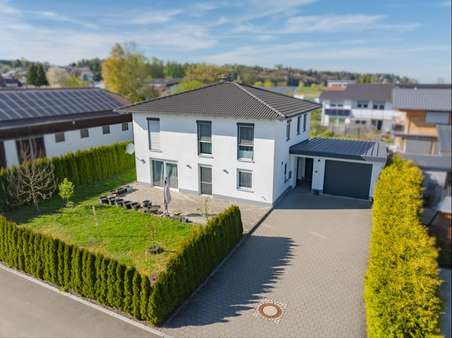 Südostansicht - Einfamilienhaus in 88453 Erolzheim mit 149m² kaufen