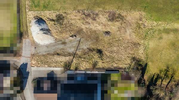 Drohnenaufnahme Drohnenaufnahme - Grundstück in 88433 Schemmerhofen mit 668m² kaufen
