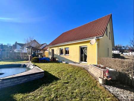 Ostansicht - Einfamilienhaus in 88484 Gutenzell-Hürbel mit 129m² kaufen