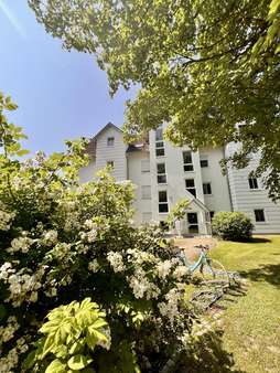 Traumhaft ruhig - Etagenwohnung in 88422 Bad Buchau mit 83m² kaufen