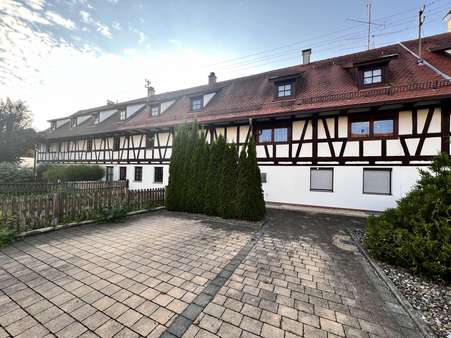 Südostansicht - rechtes RH - Zweifamilienhaus in 88430 Rot mit 377m² kaufen