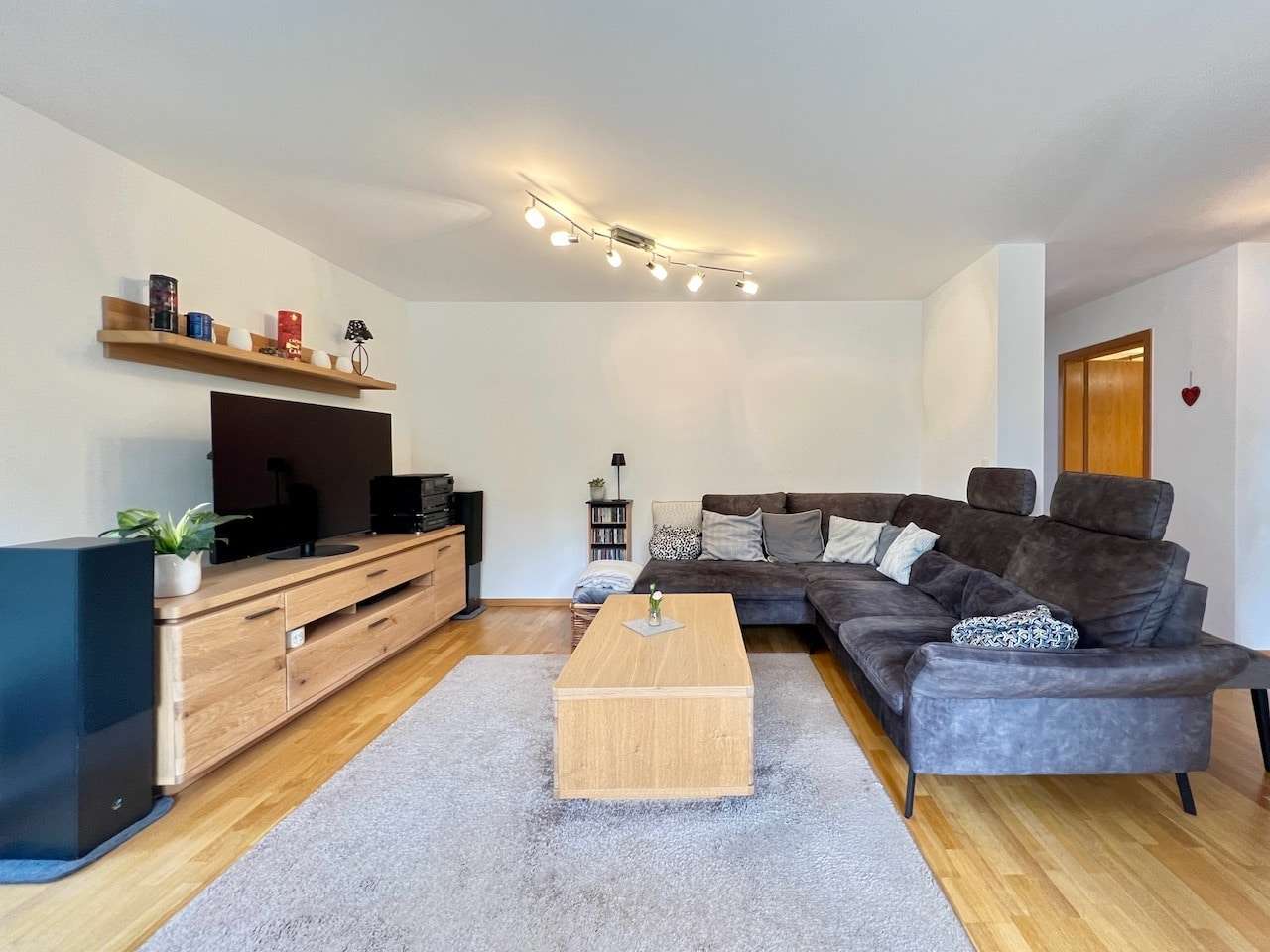 Etagenwohnung in 88447 Warthausen mit 80m² kaufen