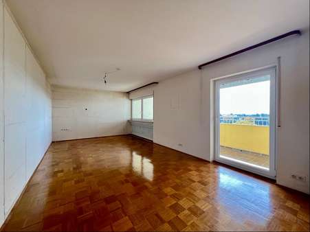 Wohn-Essbereich Wohn-Essbereich - Etagenwohnung in 88471 Laupheim mit 82m² kaufen