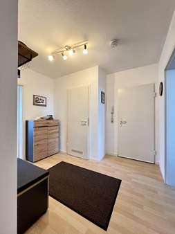 Eingangsbereich/ Garderobe - Etagenwohnung in 88471 Laupheim mit 58m² kaufen