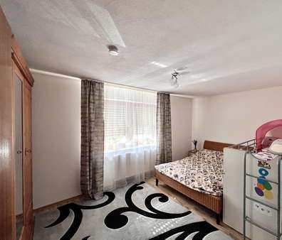 Eltern Eltern - Etagenwohnung in 88489 Wain mit 74m² kaufen
