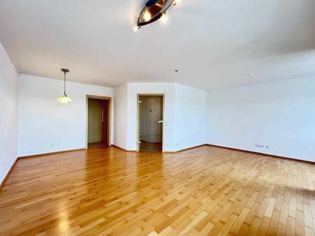 null - Etagenwohnung in 88400 Biberach mit 85m² kaufen