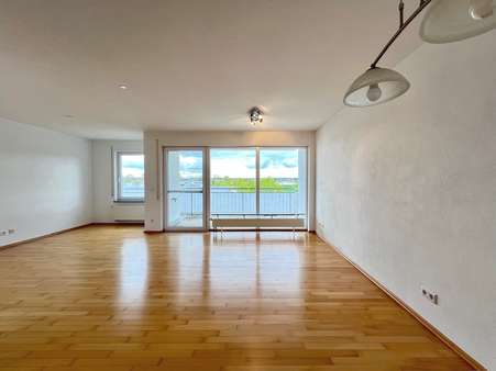 null - Etagenwohnung in 88400 Biberach mit 85m² kaufen