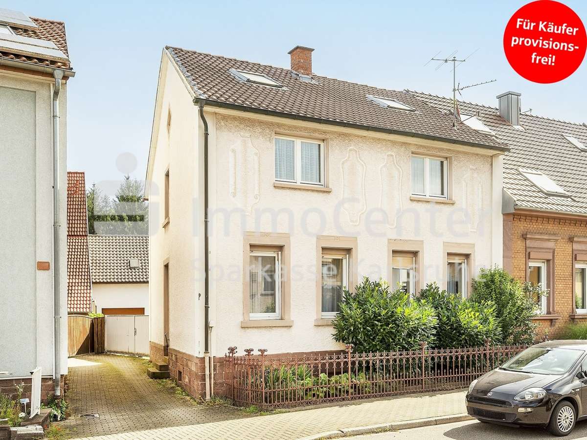 Außenansicht Außenansicht - Zweifamilienhaus in 76327 Pfinztal, Söllingen mit 150m² kaufen