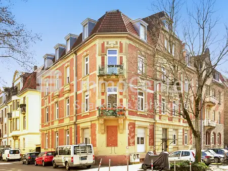 Kulturdenkmal mit Kapitalstärke – historisches Mehrfamilienhaus in Top Lage