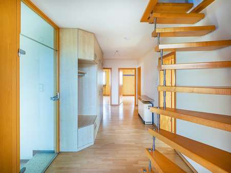 Diele - Maisonette-Wohnung in 68753 Waghäusel (Kirrlach) mit 140m² kaufen