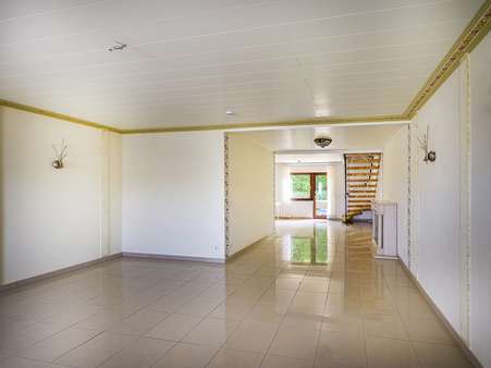 Wohn-/Essbereich Wohn-/Essbereich - Reihenmittelhaus in 76327 Pfinztal / Wöschbach mit 114m² kaufen