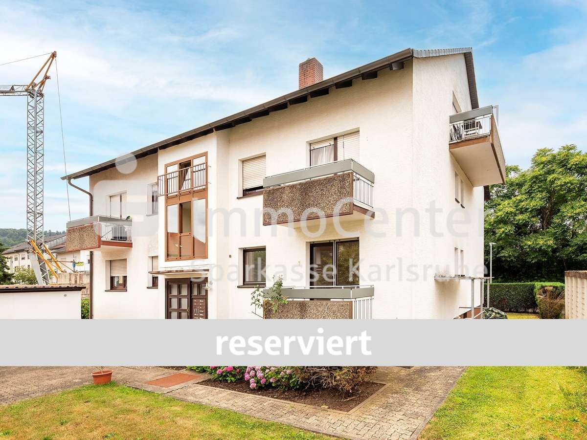 RESERVIERT RESERVIERT - Erdgeschosswohnung in 76228 Karlsruhe / Wolfartsweier mit 97m² kaufen