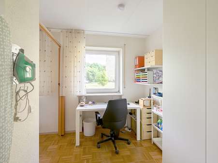 Arbeitsbereich Arbeitsbereich - Erdgeschosswohnung in 76275 Ettlingen mit 39m² kaufen